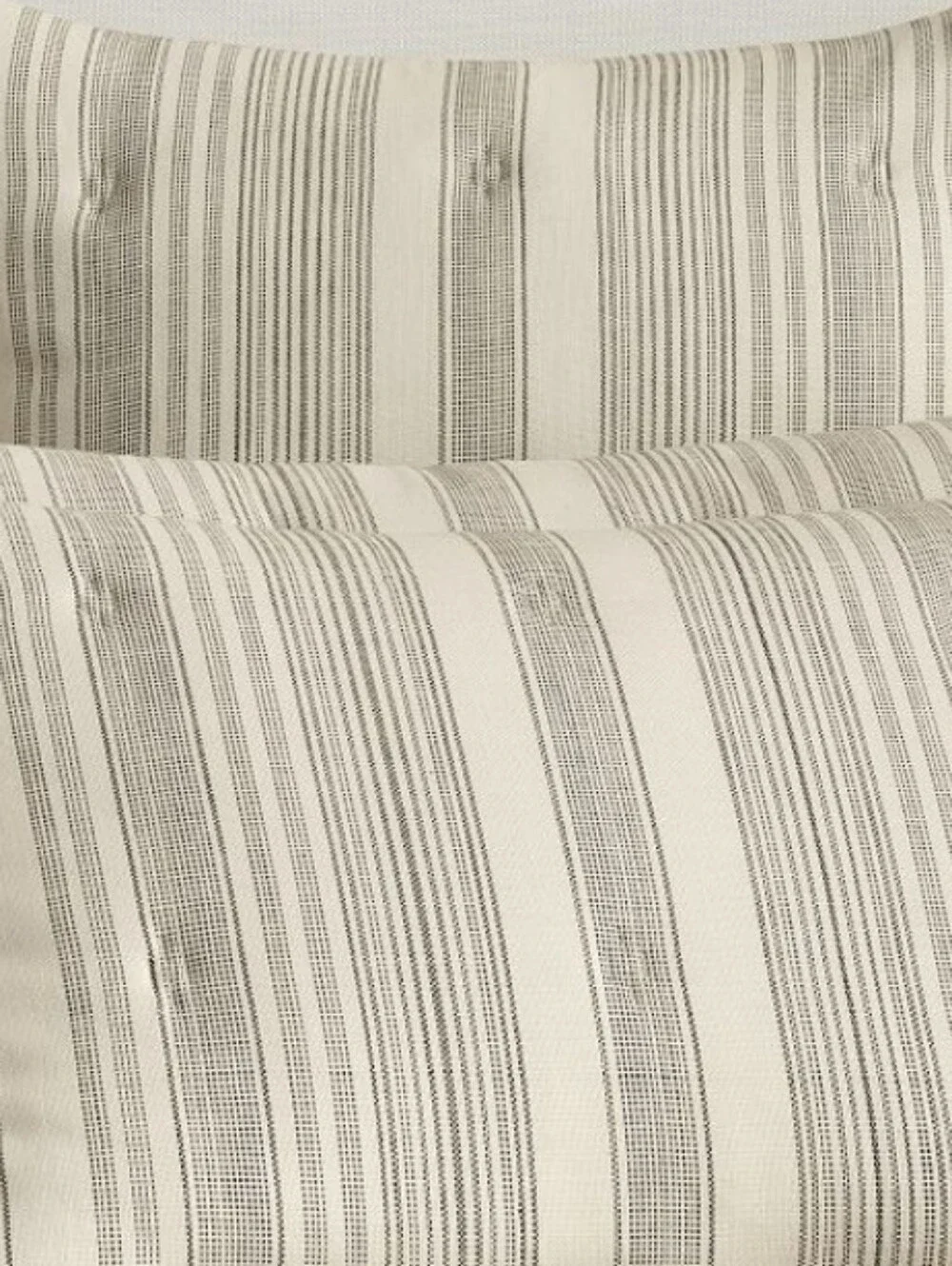 Pottery Barn Hawthorn Stripe  Comforter Sham King Size Set Of 2 NWT